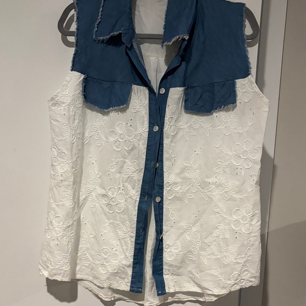Sleeveless White Eyelet Button-Front Top with  denim Blue Trim